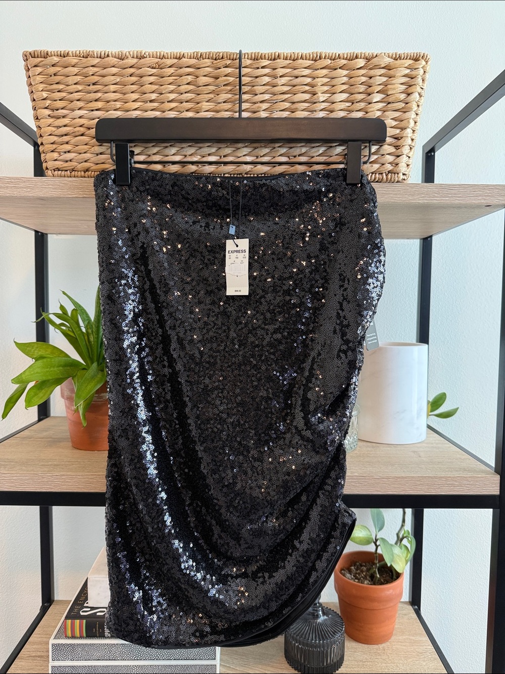 NWT Express Black Sequin Ruched Knee Length Pencil Skirt 4